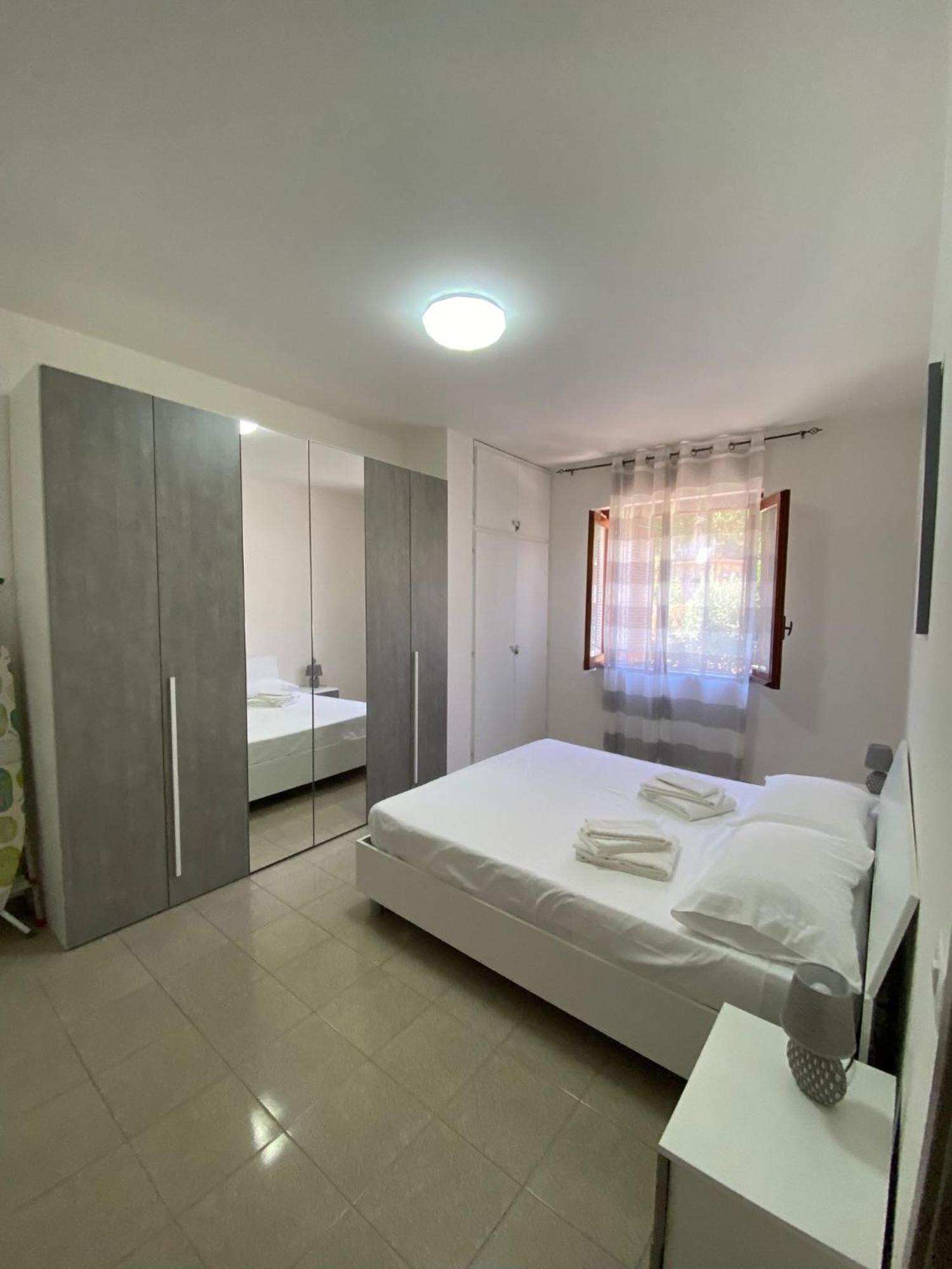 Raggio Di Sole Apartment Тропеа Екстериор снимка